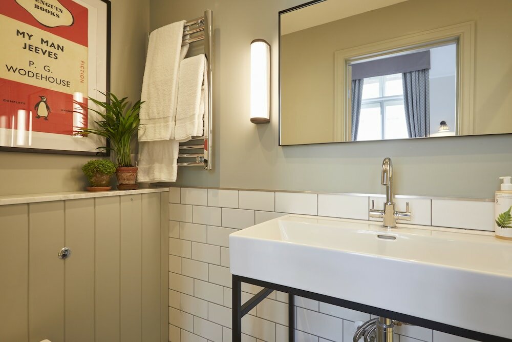 Фото Lime Tree Hotel