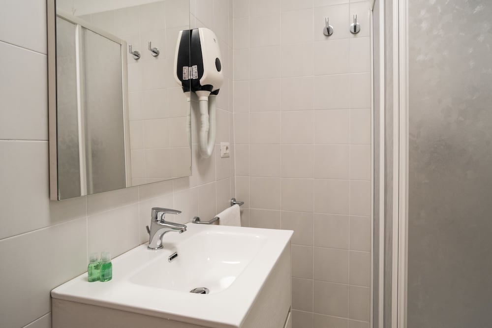 Фото Minerva Monks Inn