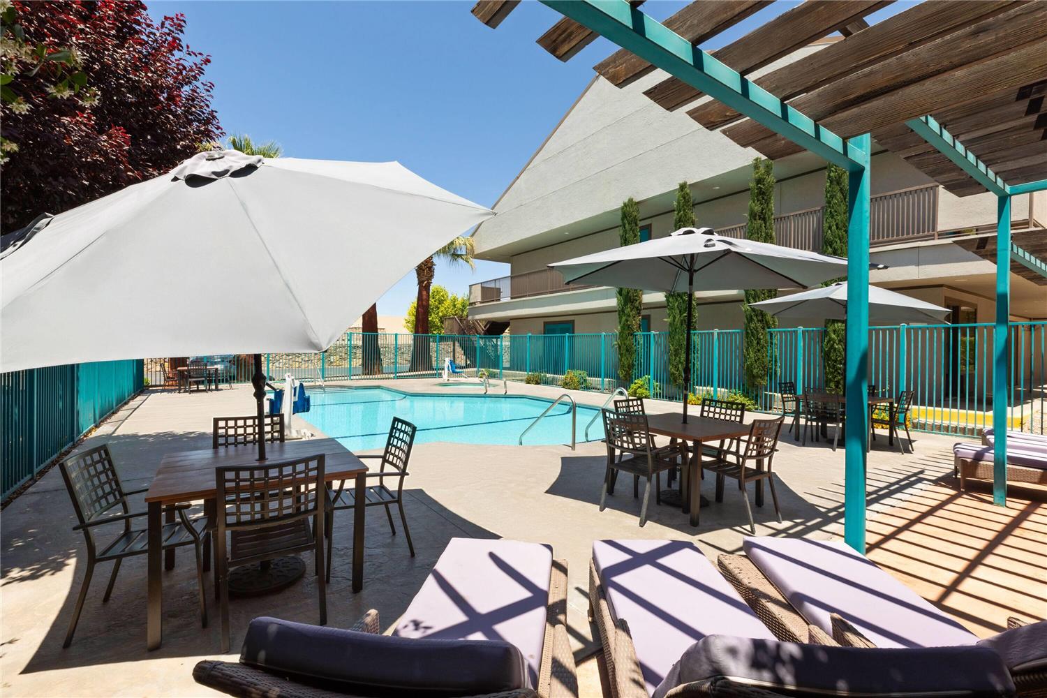 Фото Ramada by Wyndham El Paso