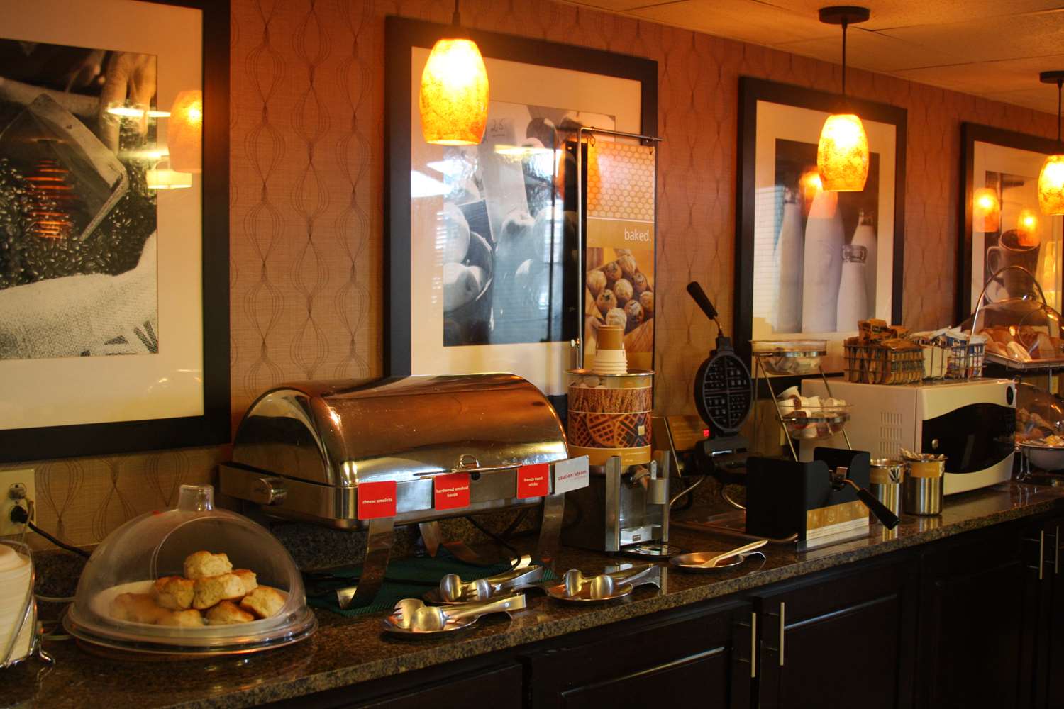 Фото Hampton Inn Russellville