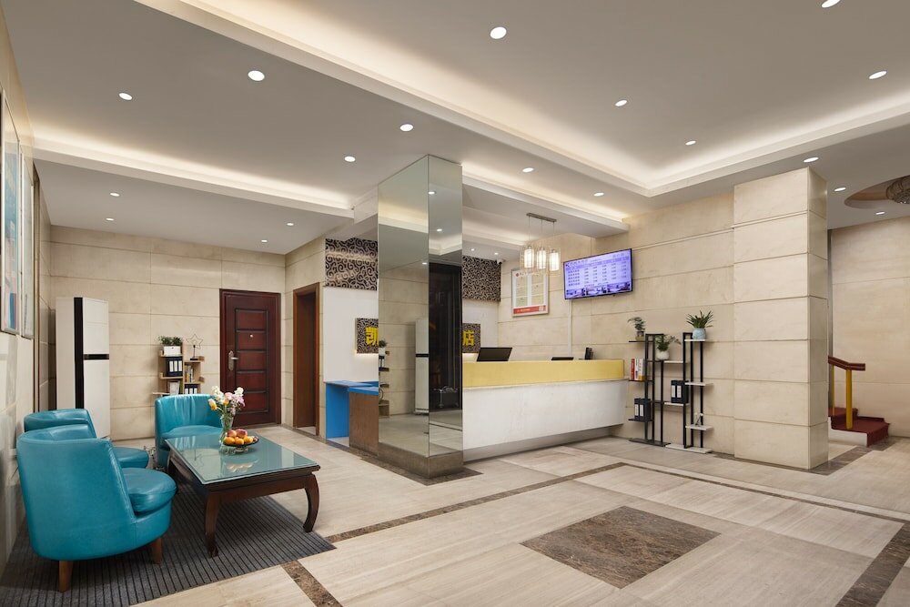 Фото Kaiserdom Changsha West Bus Terminal