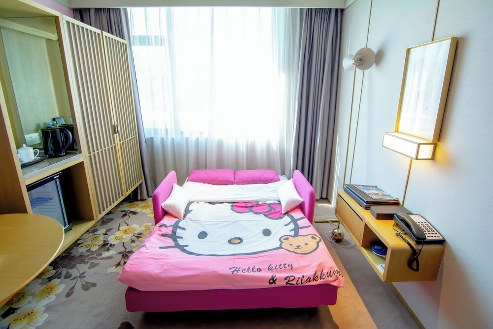 Фото Weihaiwei Hotel