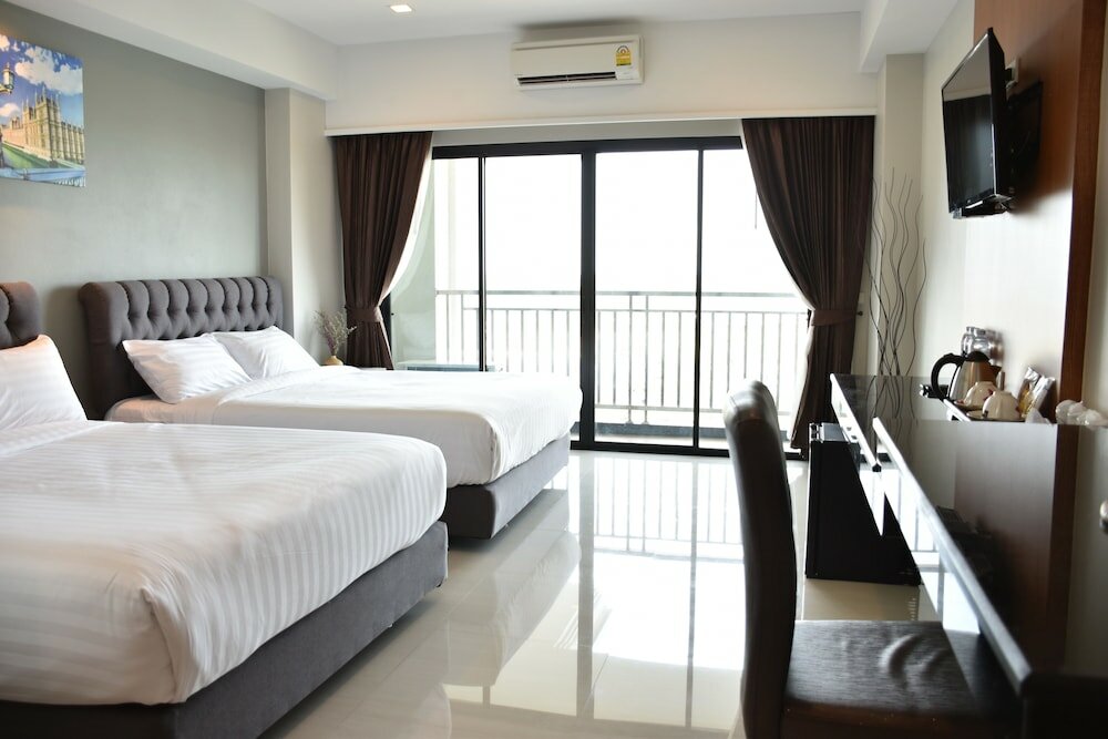 Фото Golden Foyer Suvarnabhumi Airport Hotel