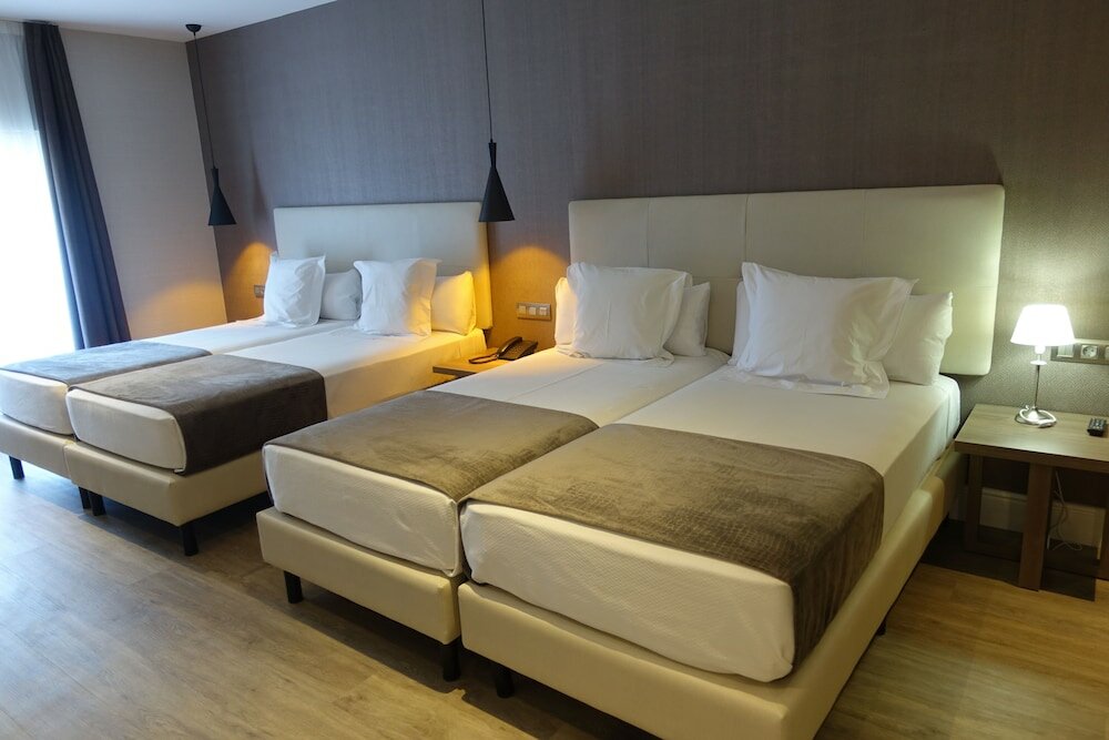 Фото Hotel Oasis