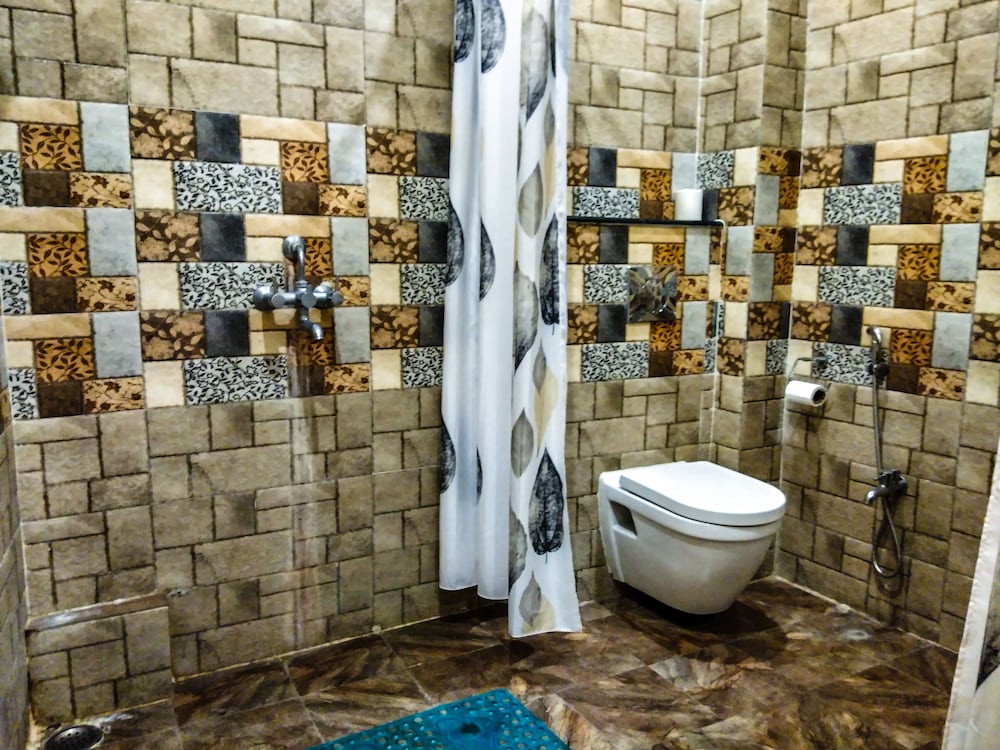 Фото Dwivedi Hotels Sri Omkar Palace