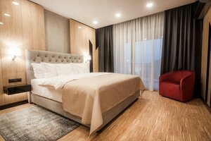 Гостиница Hotel Platinia
