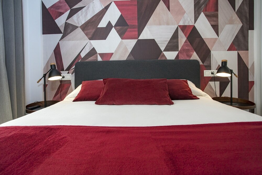 Фото Malaga Rivas 34 Suites Homes