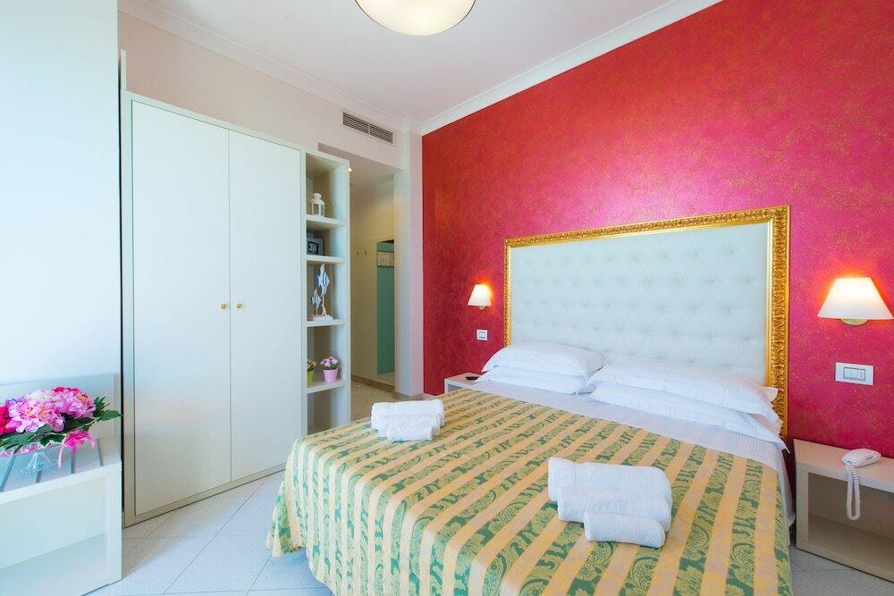 Фото Hotel Ariane