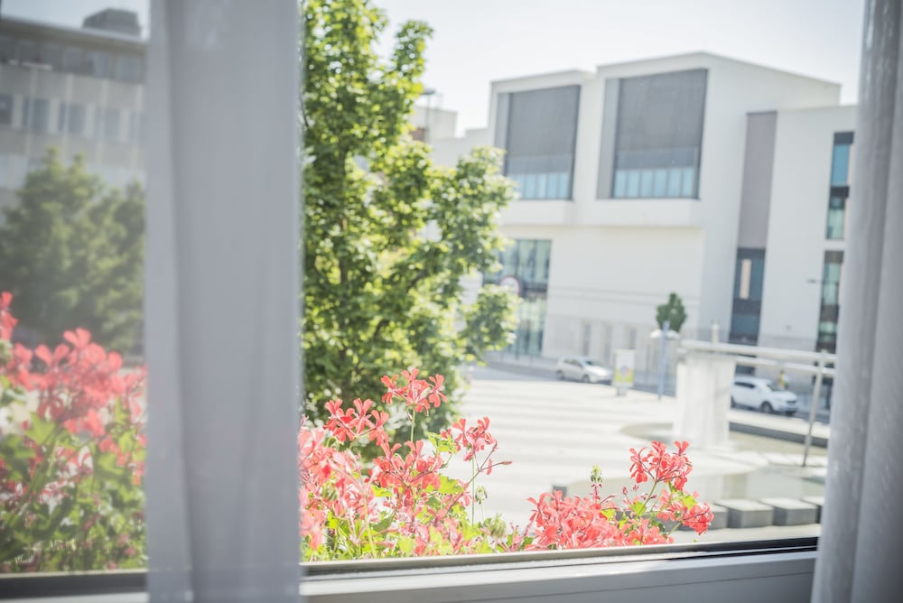 Фото City Hotel garni Neu-Ulm