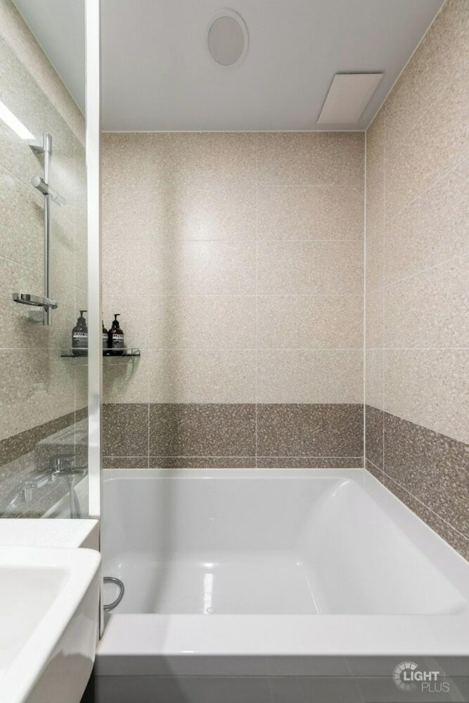 Фото The Bayment Residence