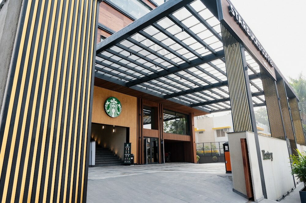 Фото Parallel Hotel