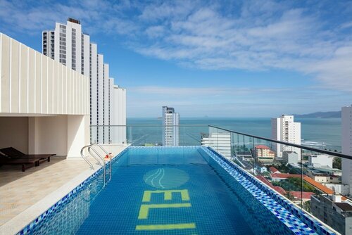 Гостиница ELite Hotel Nha Trang в Нячанге