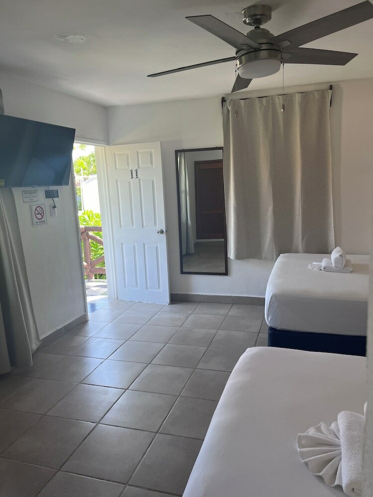 Фото La Diosa Kali Beach Front Hotel