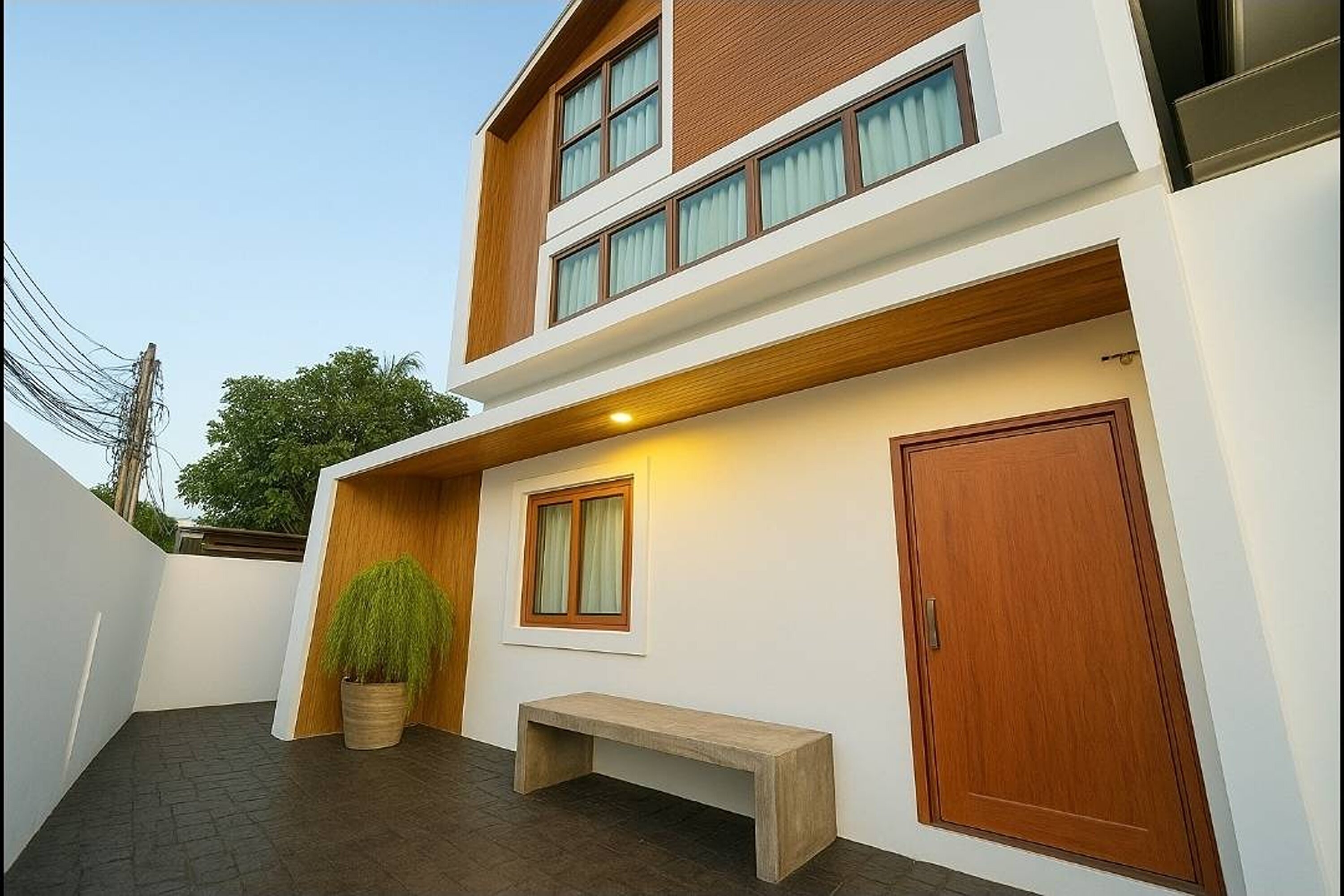 Фото Tanwa Hotel