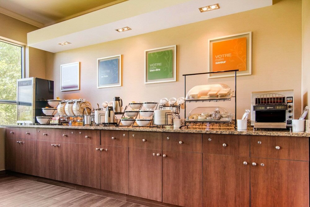 Фото Comfort Inn & Suites Shawinigan