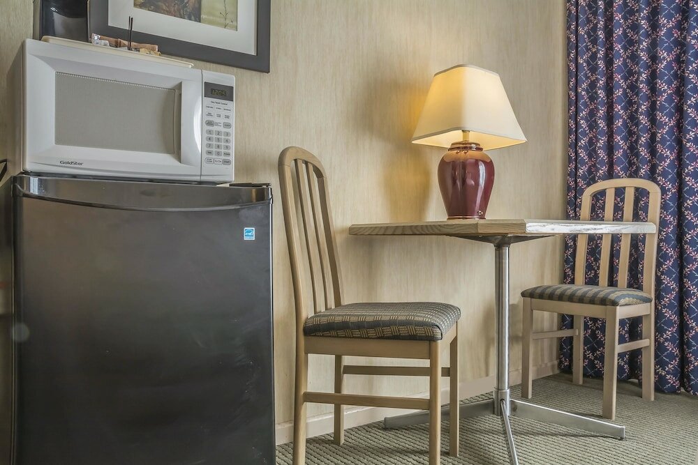 Фото Quality Suites London