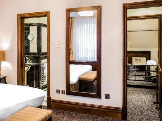 Фото Courthouse Hotel