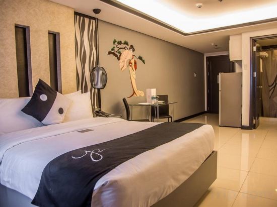 Фото Y2 Residence Hotel