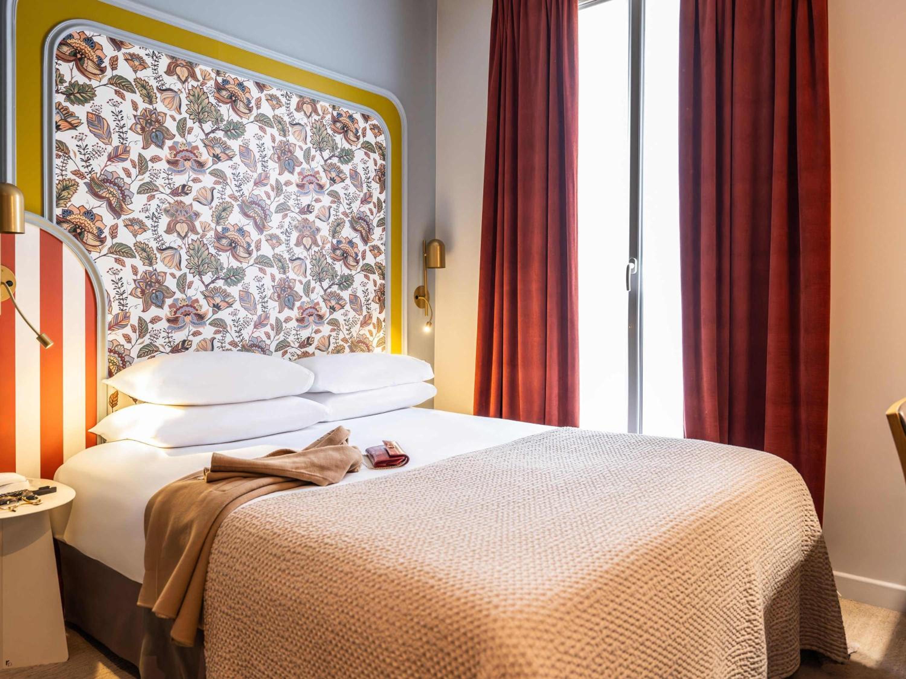 Фото Mercure Paris Notre Dame Saint Germain des Pres