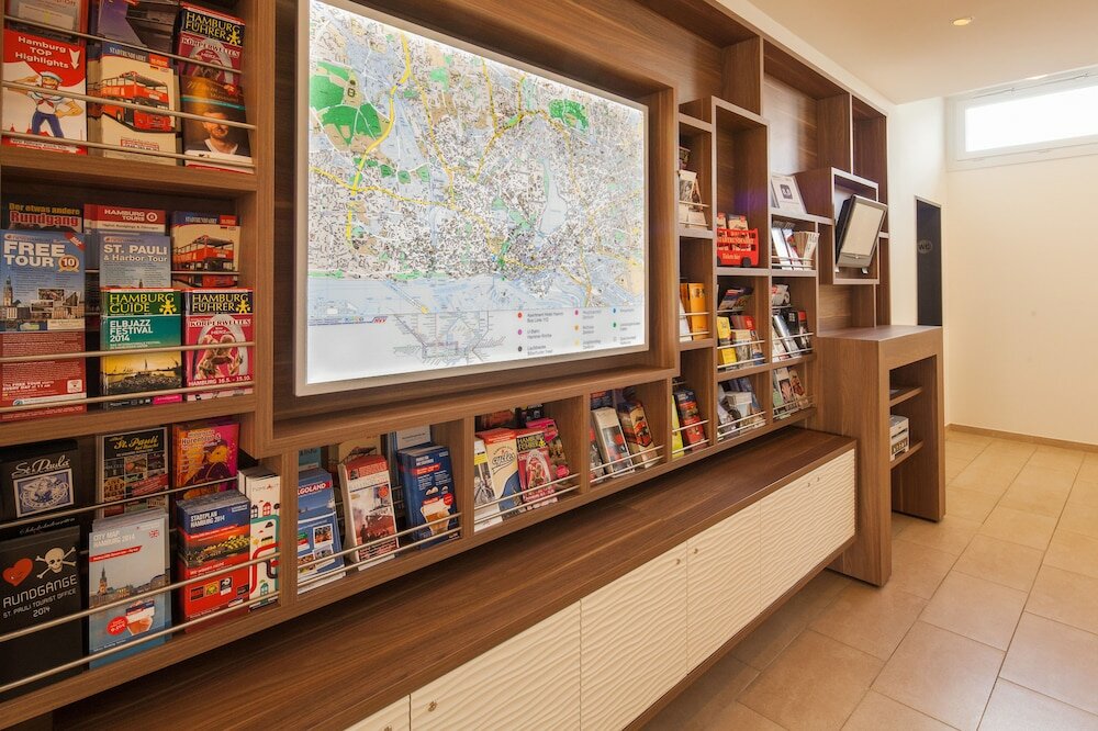 Фото Apartment-Hotel Hamburg Mitte