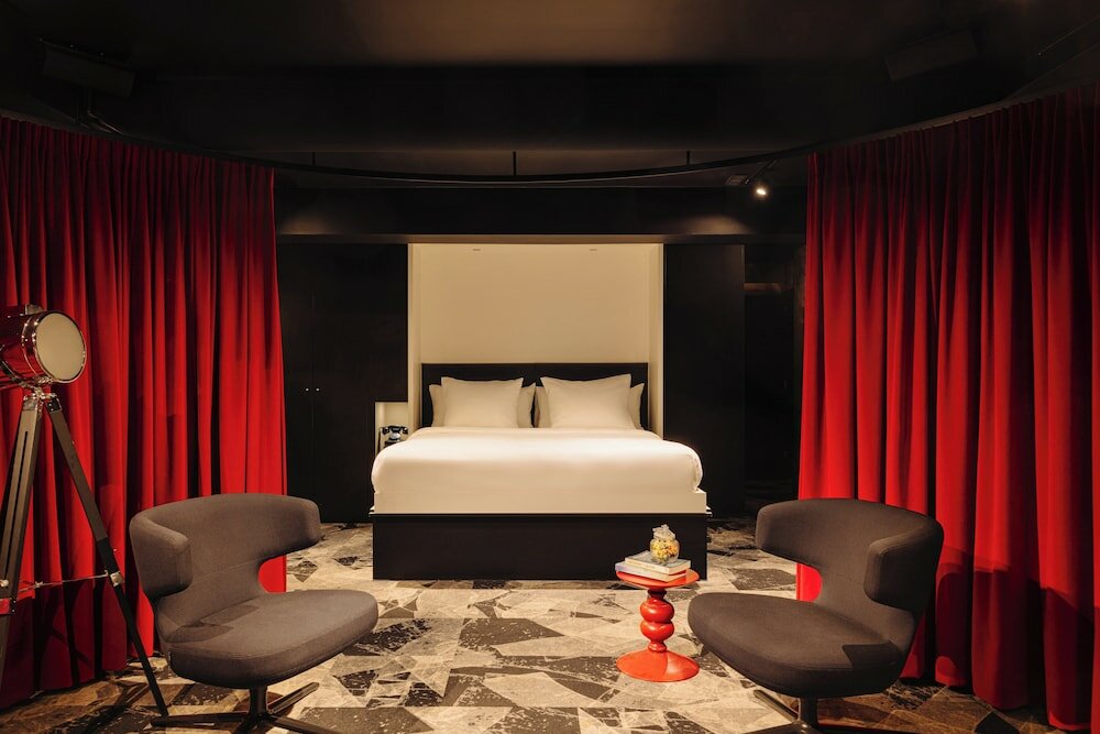 Фото Savoy Hotel Rotterdam