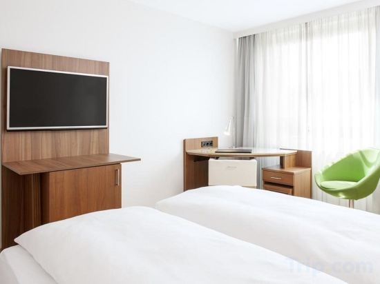 Фото Nh Hamburg Altona