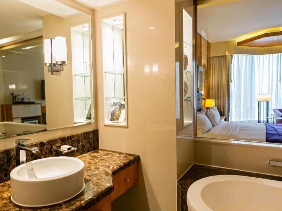 Фото Lagos Continental Hotel
