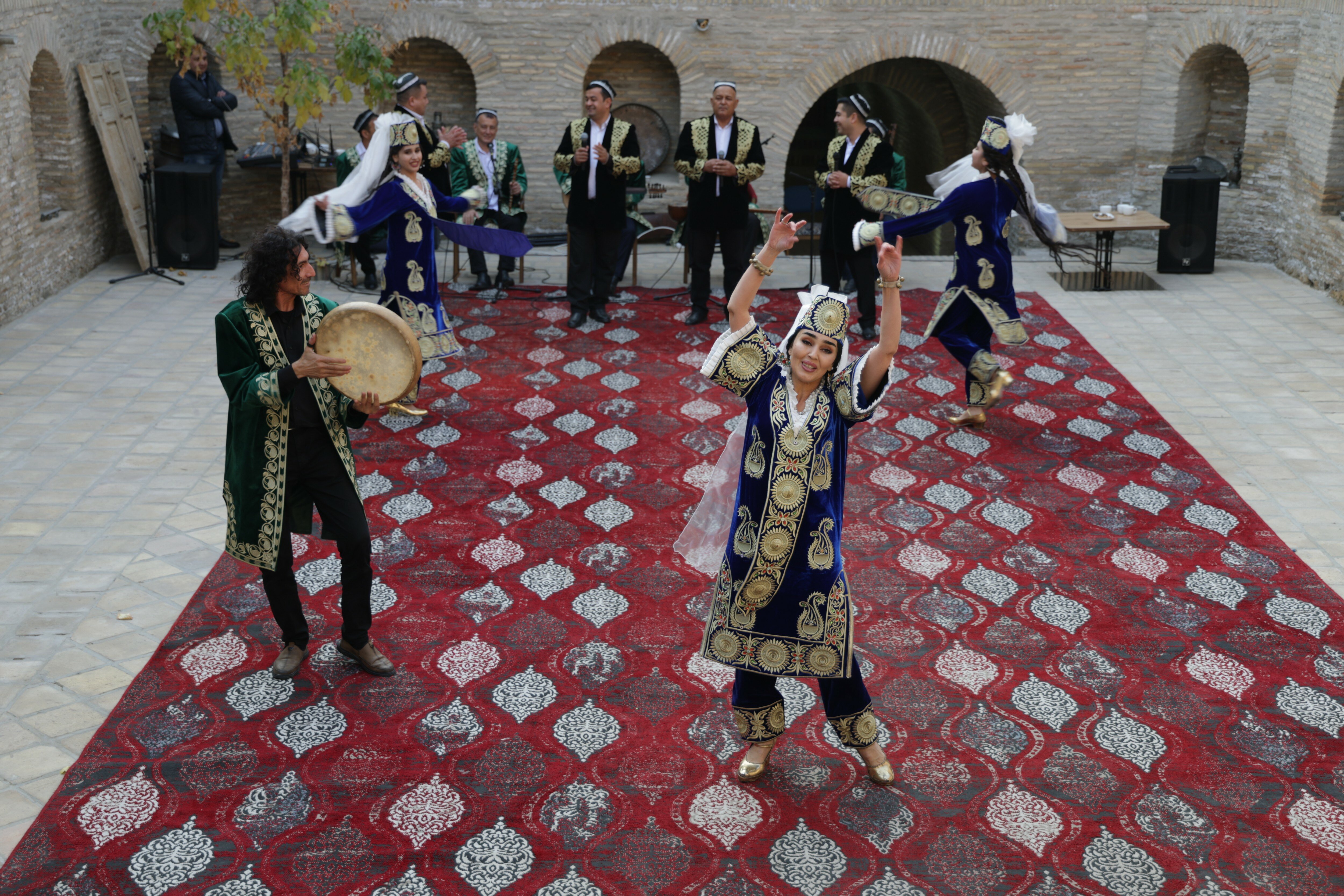 Фото Hotel Caravansaray Rashid