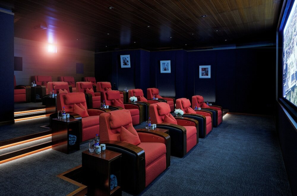 Фото The Peninsula London