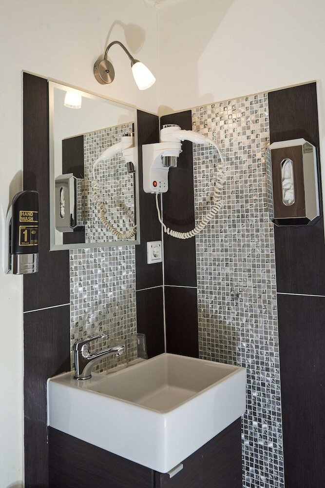 Фото ITC Hotel