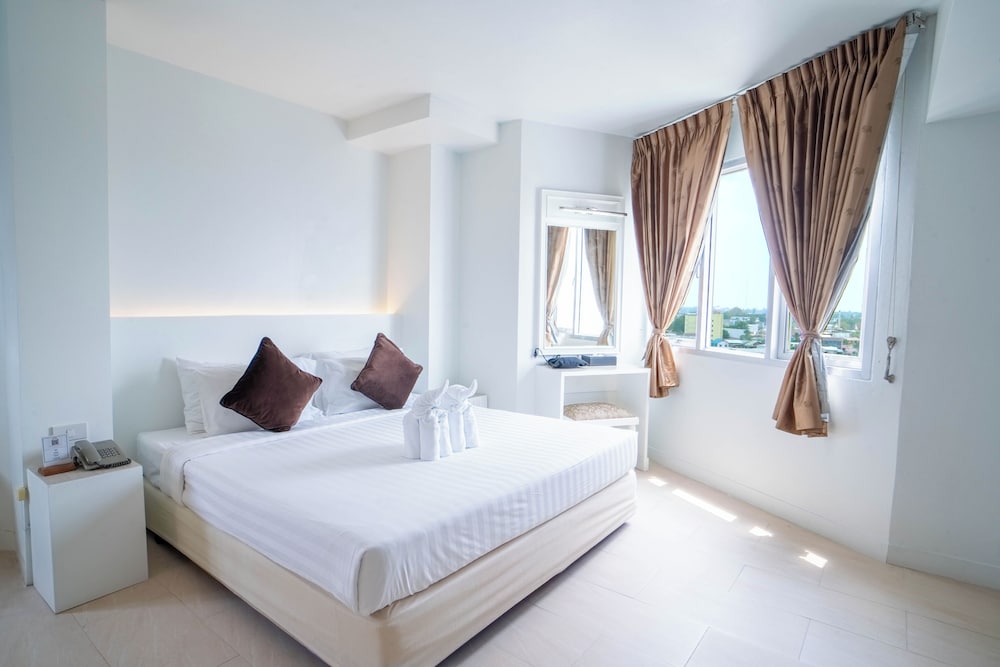 Фото Thong Tarin Hotel