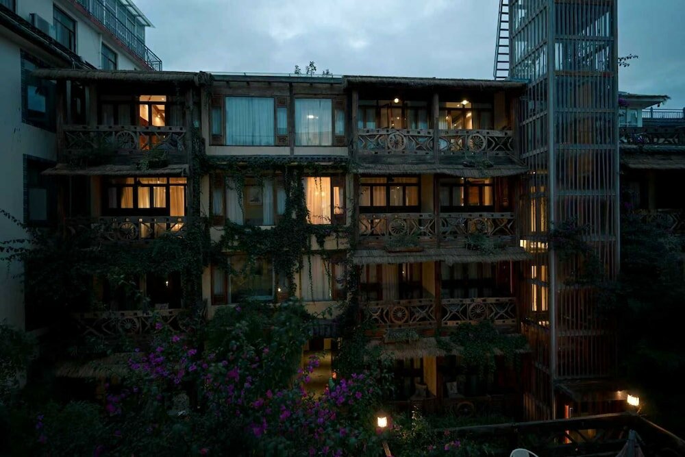 Фото China Old Story Inn Lijiang Elite Garden