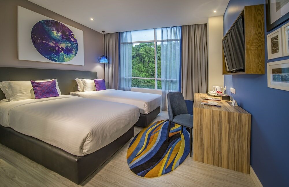 Фото Mercure Kota Kinabalu City Centre