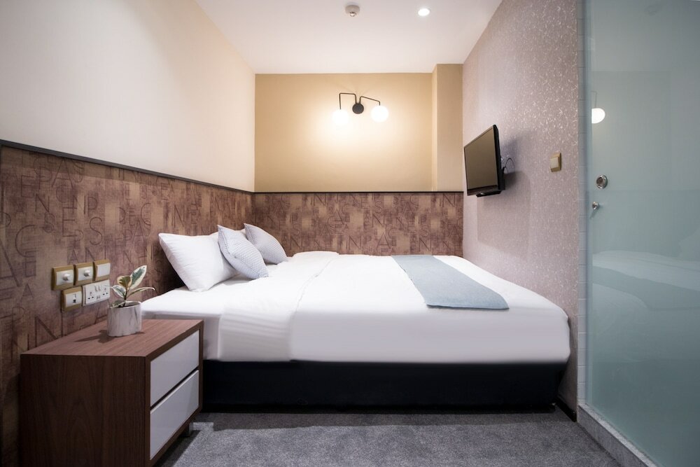 Фото Harbour Ville Hotel Hamilton - Lavender