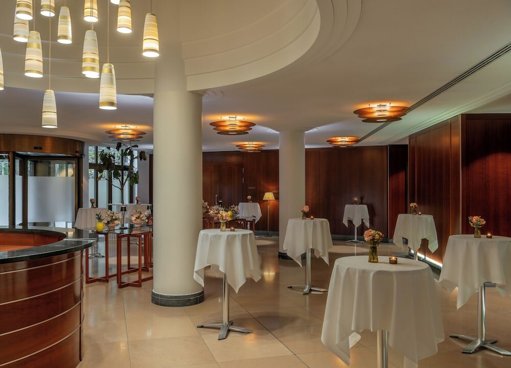 Фото Rocco Forte The Charles Hotel