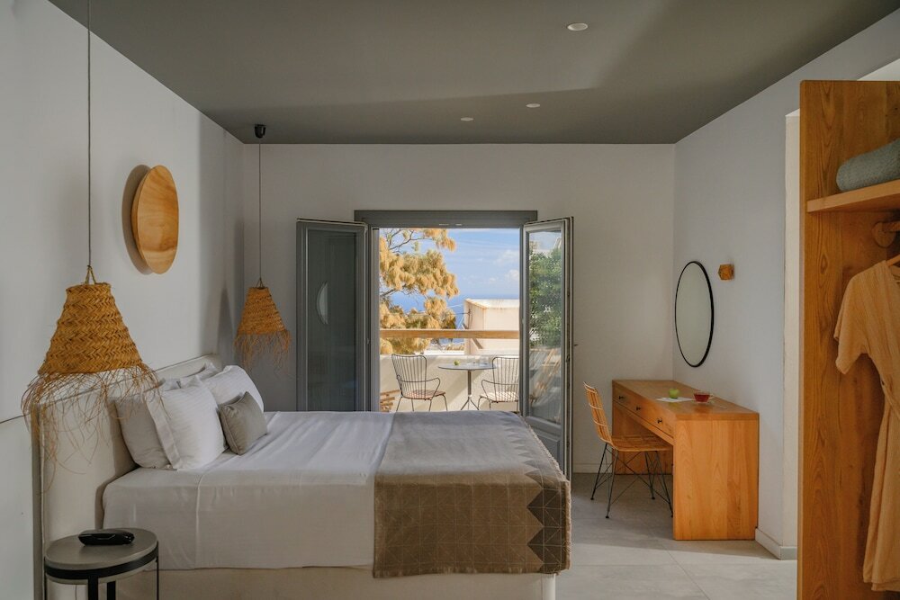 Фото Lemon Suites Santorini