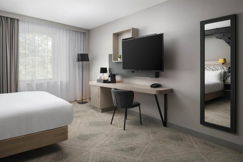 Фото Hilton Garden Inn Paris La Villette