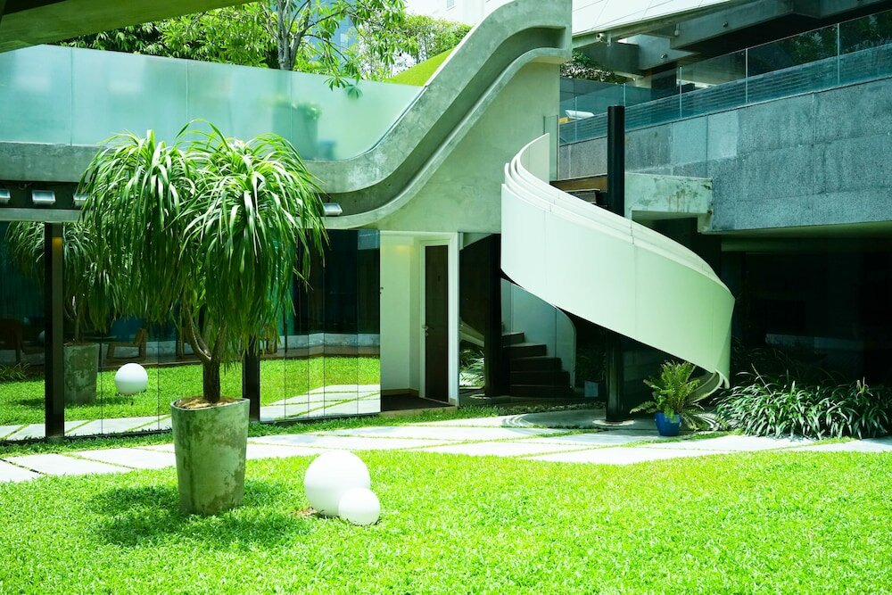 Фото Lit Bangkok Hotel