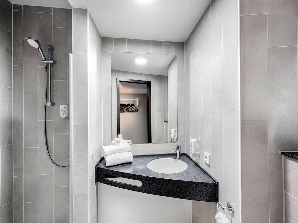 Фото B&b Hotel Schweinfurt-City