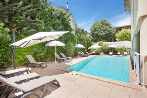 Внешний вид отеля Odalys City Aix EN Provence Les Floridianes в Экс-ан-Провансе, фото 3