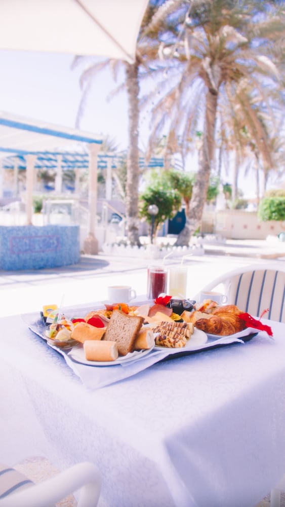 Фото Oasis Hotel Gabes