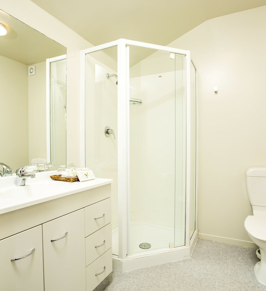Фото Greenlane Suites
