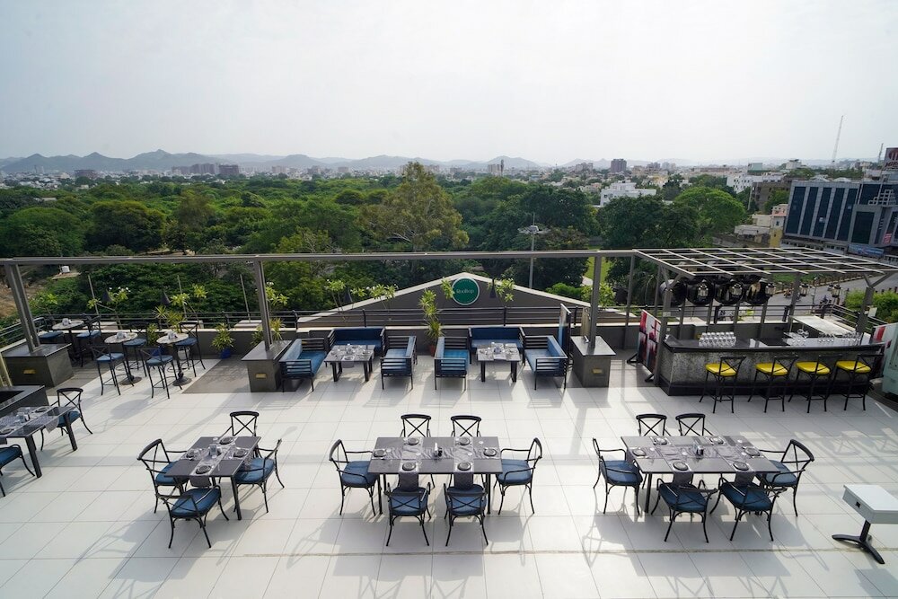 Фото Horizon Hotel
