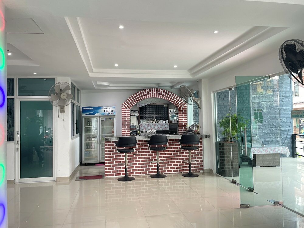 Фото W-9 Hotel
