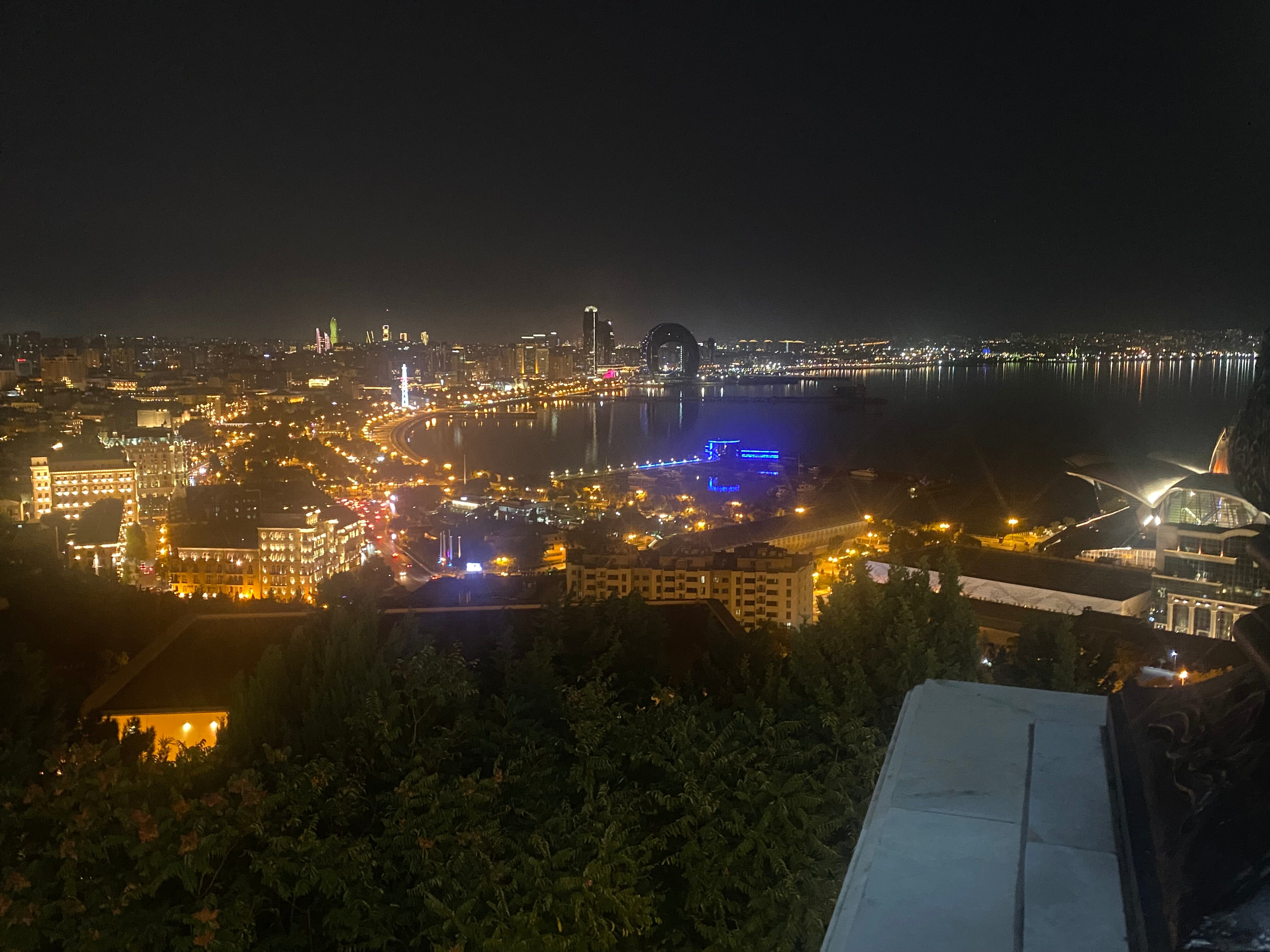 Фото Sheraton Baku Intourist