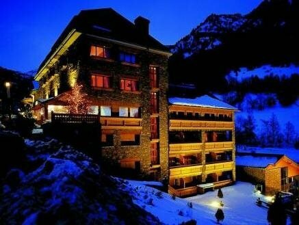 Гостиница Hotel & SPA Bringué в Фуа
