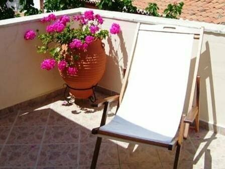 Гостиница Phaedra Hotel в Идре