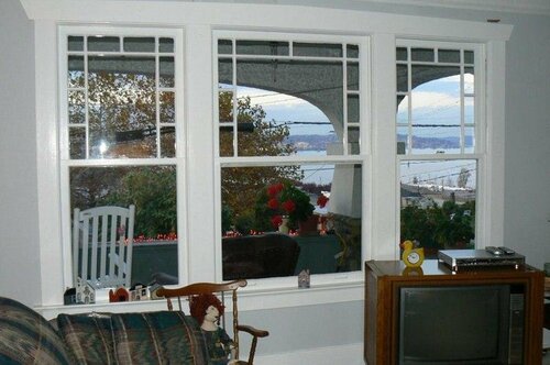 Гостиница Mrs Howe’s Bed & Breakfast в Бремертоне