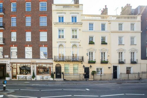 Mayfair Guesthouse