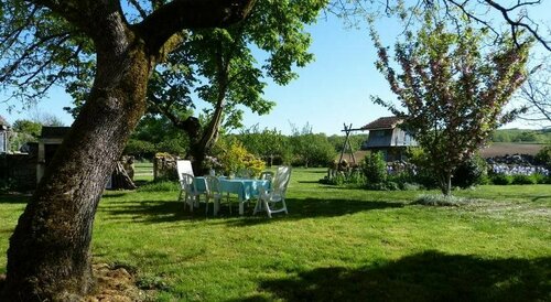 Гостиница L'Echappée Belle в Перигё